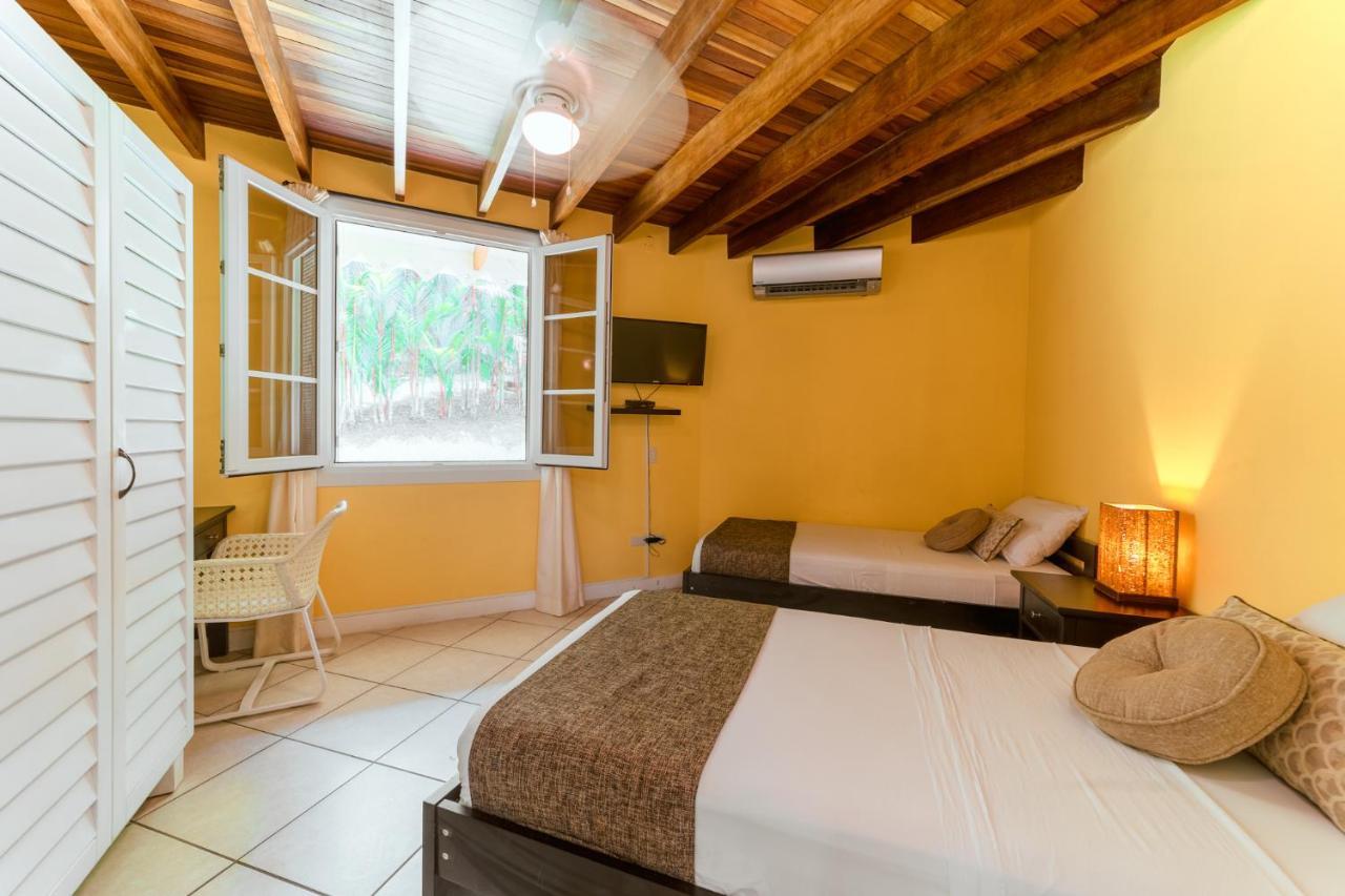 Lomas Del Caribe Villa Puerto Viejo de Talamanca Bagian luar foto