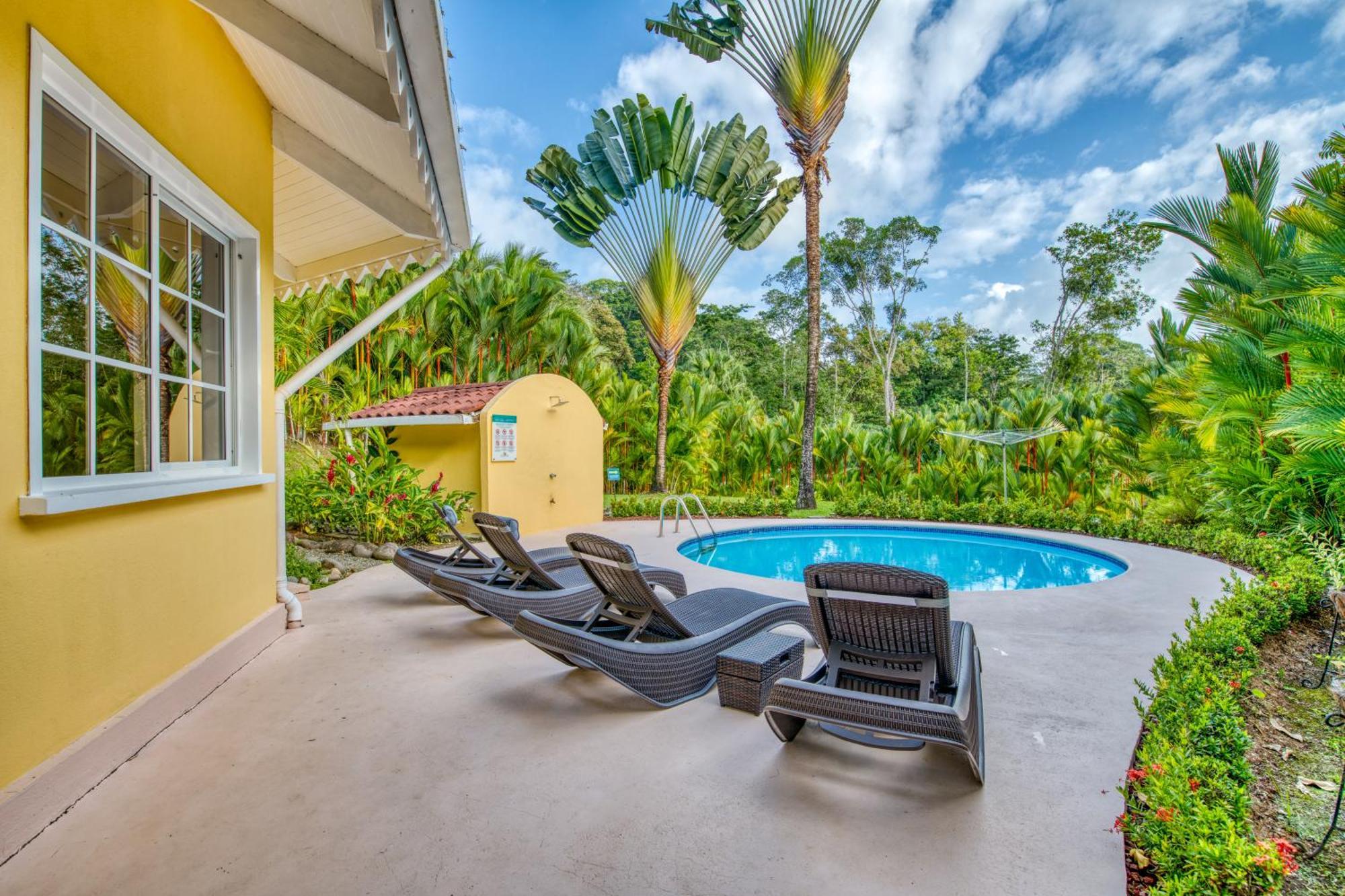 Lomas Del Caribe Villa Puerto Viejo de Talamanca Bagian luar foto